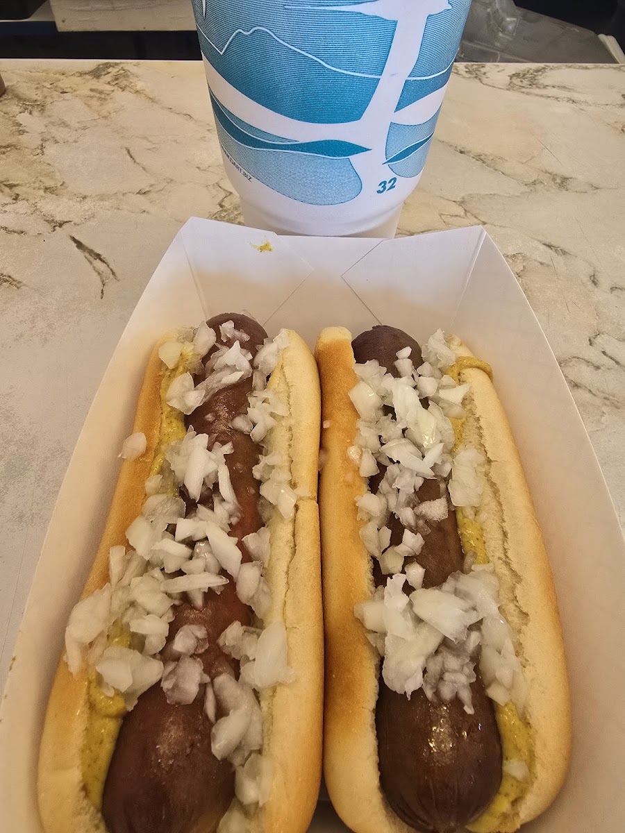 Doug's Hot Dogs Photos 2